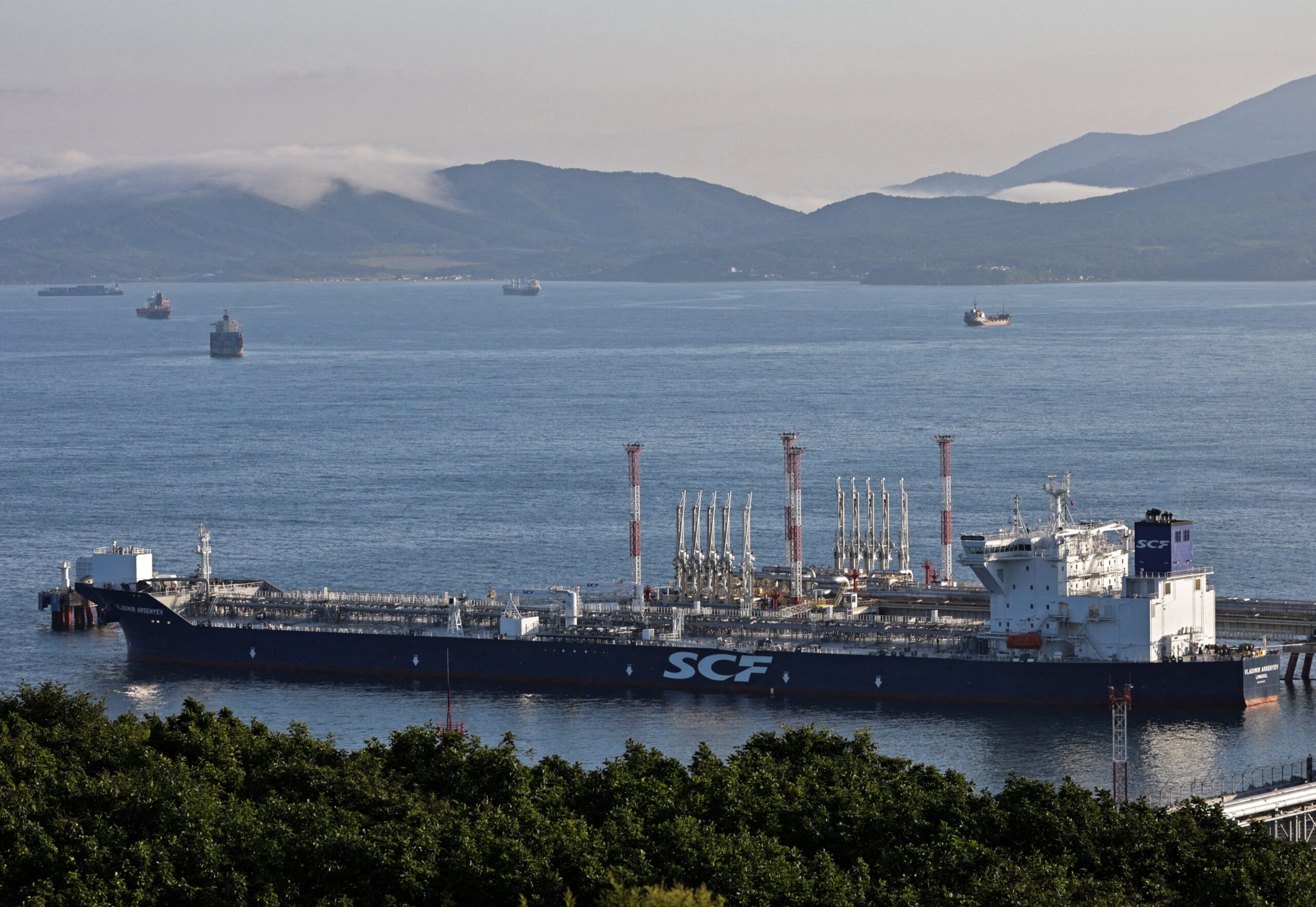 Trump comemora saída dos Emirados Árabes Unidos da Opep