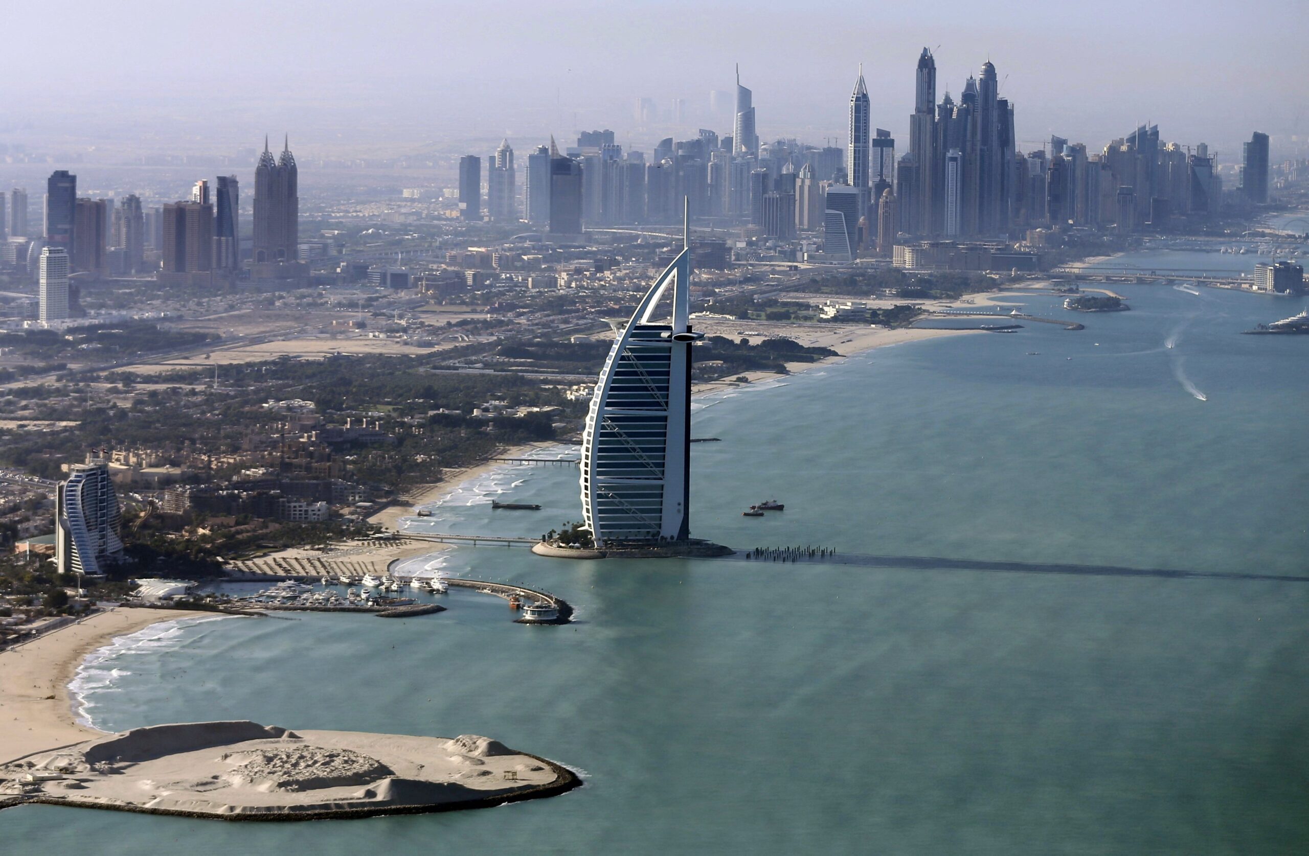 Burj Al Arab, em Dubai, conhecido como único 7 estrelas do mundo, fechará para reforma