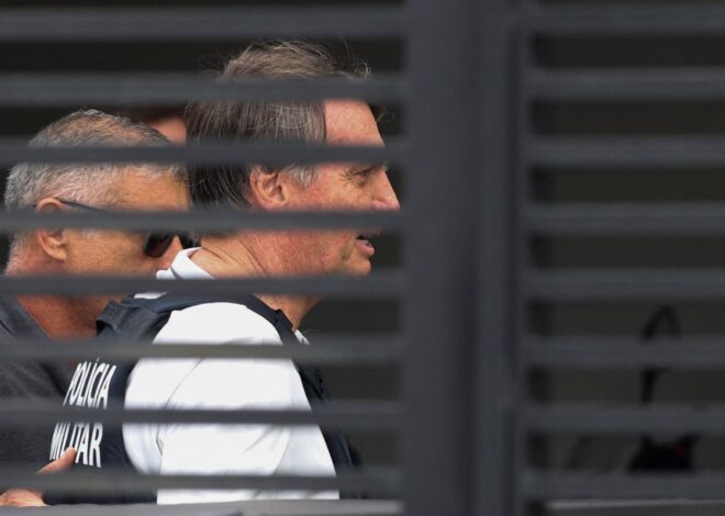 Defesa pede ao STF autorização para cirurgia de Bolsonaro