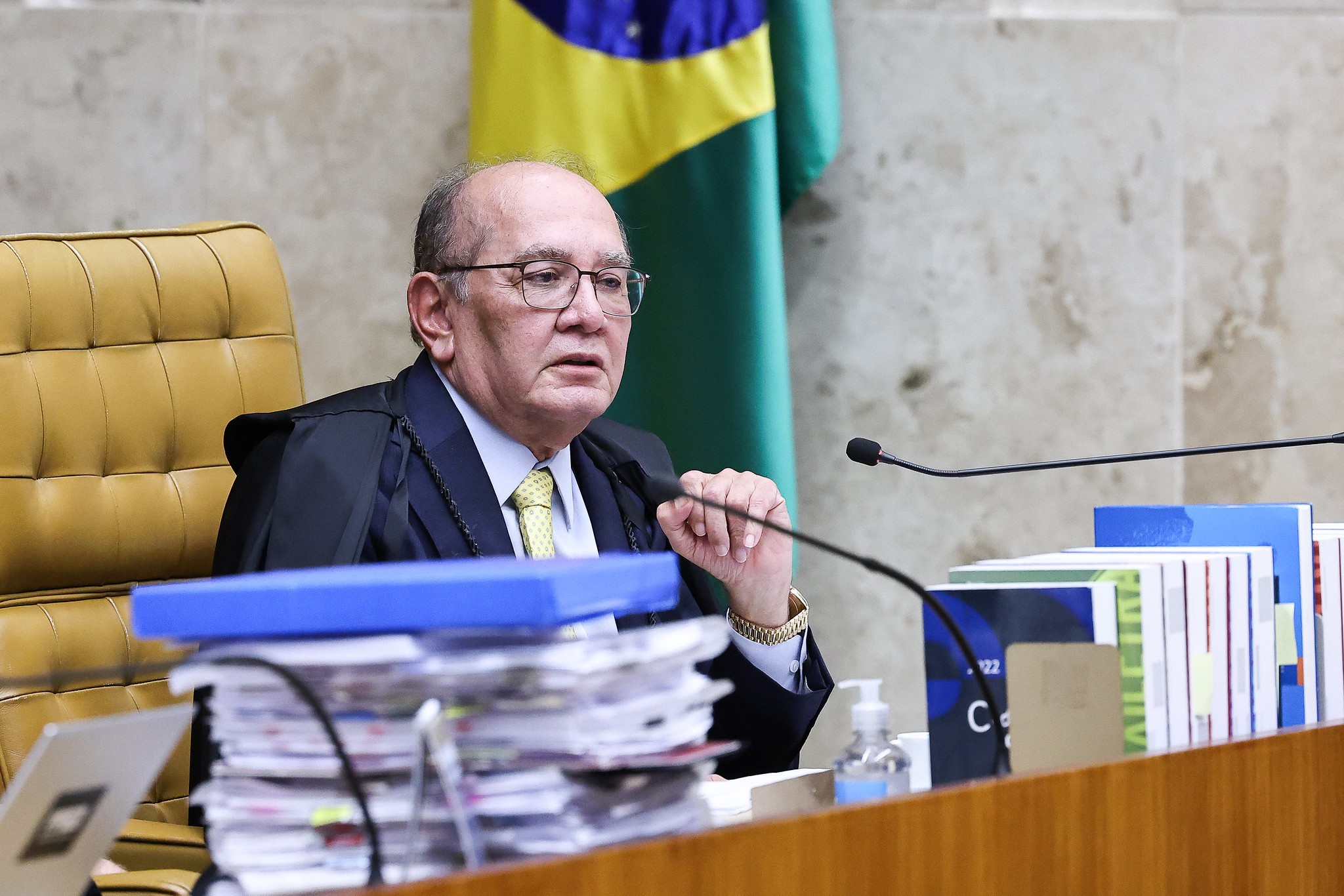Gilmar Mendes morde isca e impulsiona estratégia eleitoral de Zema ao rebater críticas contra o STF