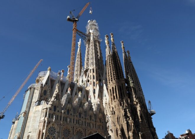 Basílica Sagrada Família, em Barcelona, atinge novo recorde de altura