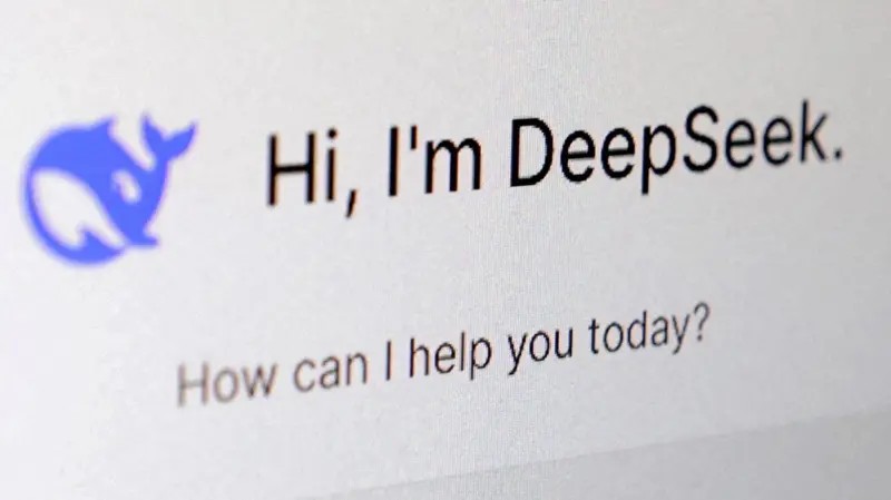 Novo modelo de IA de baixo custo da chinesa DeepSeek acirra disputa tecnológica com os EUA