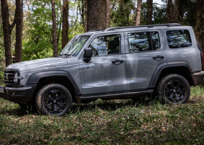 Salão de Pequim: GWM Tank 300 ganha motor híbrido plug-in flex no Brasil, por R$ 342.000