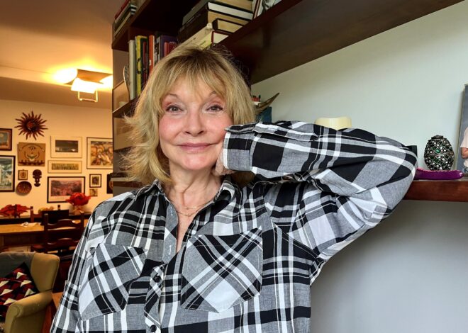 Kate Lyra vai muito além de um bordão