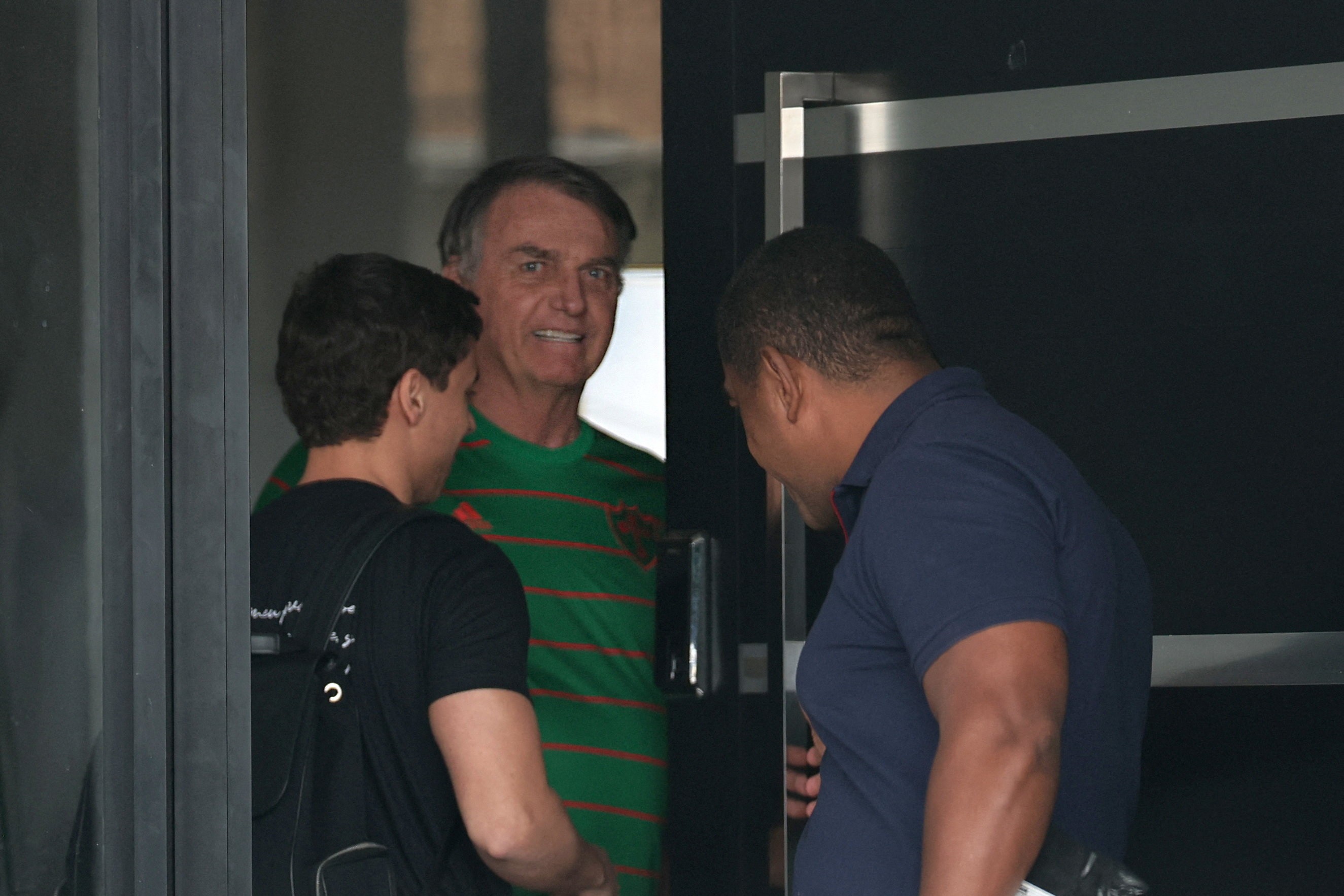 Trama golpista: defesa pede anulação de condenação e que Bolsonaro seja absolvido