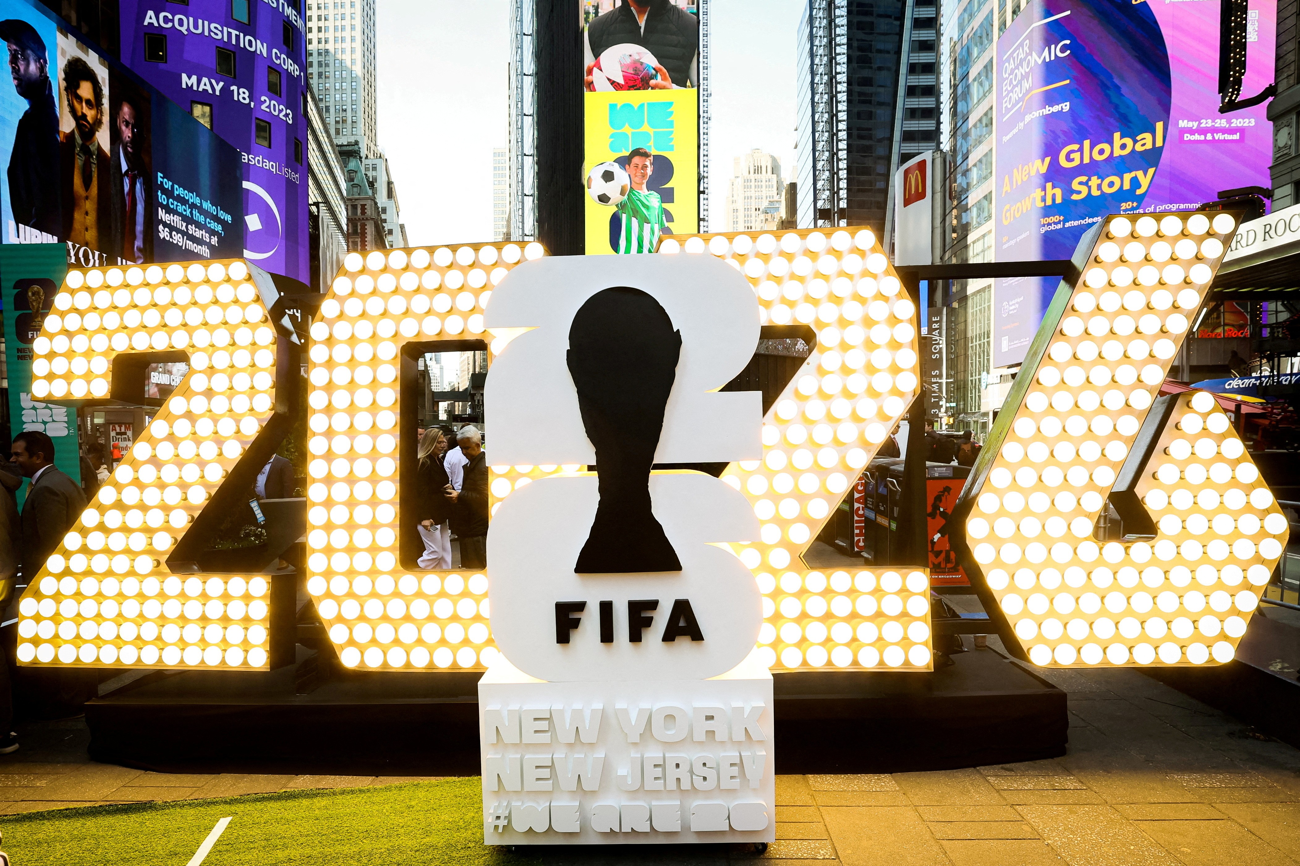 Copa do Mundo 2026: golpistas clonam site da FIFA para enganar brasileiros em busca de ingressos