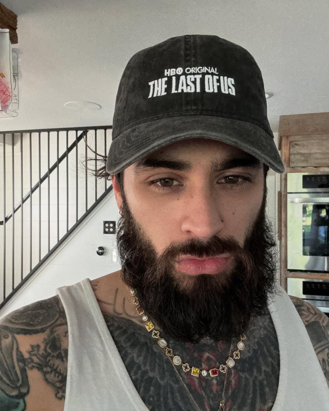 Zayn Malik cancela datas da turnê nos EUA após internação